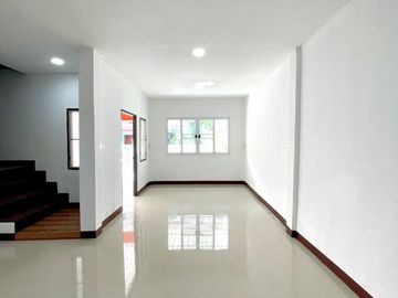 FOR SELL townhouse Baan Pornthisan 5 BTS-Asok CX-102622