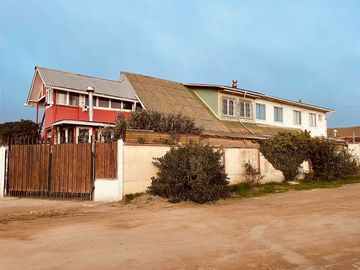 Casa muy bien ubicada, San Carlos, el Tabo
