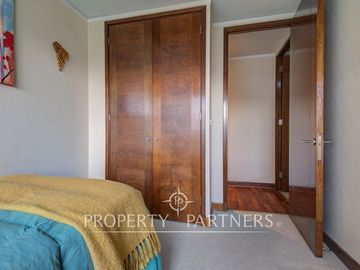Acogedor departamento cercano a plaza las Lilas en barrio tranquilo de Providencia