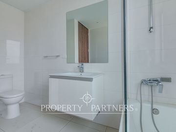 Casa en venta 4D/4B/Avenida Manquehue