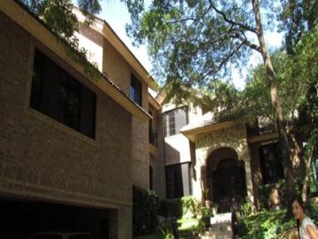 Increíble Casa en Las Palmillas.