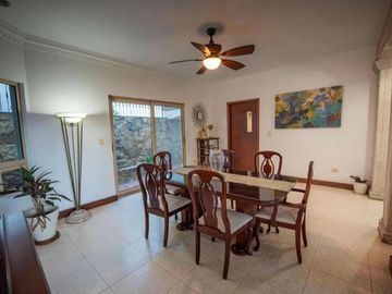 Increíble Casa en Venta en Residencial Las Lajas San Jeronimo, Monterrey N. L.
