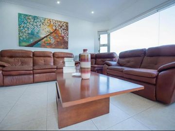 Increíble Casa en Venta en Residencial Las Lajas San Jeronimo, Monterrey N. L.
