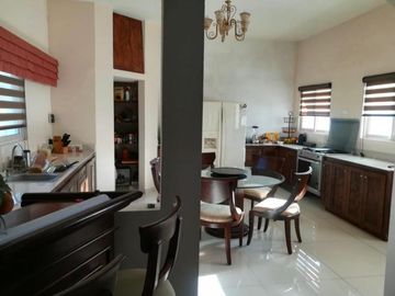 Hermosa Residencia en El Campo de Golf Ciudad del Sol, en Allende.