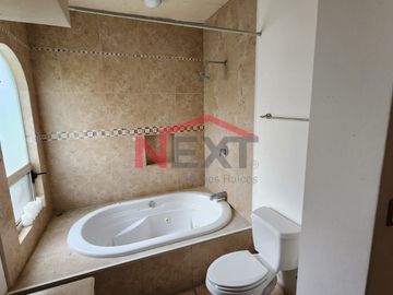 VENTA CASA FRACCIONAMIENTO SAN ALBERTO