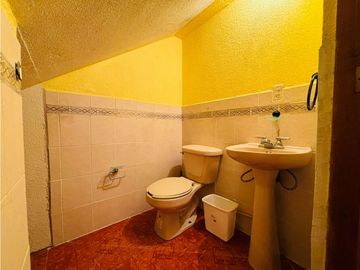 Casa en venta acepto INFONAVIT en club de Golf Paraiso