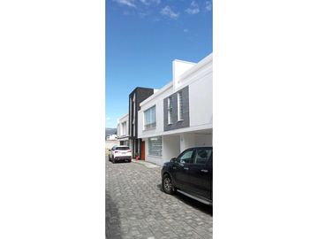 CASAS DE VENTA SECTOR SAN GABRIEL VALLE DE LOS CHILLOS