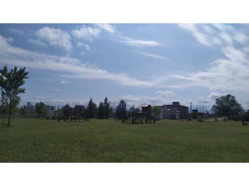 Lote con vista al lago. Tierra de Sueños 3. Escriturable.