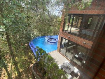 VENTA CASA CAMPESTRE ALTO DEL ESCOBERO - ENVIGADO