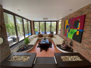 VENTA CASA CAMPESTRE ALTO DEL ESCOBERO - ENVIGADO