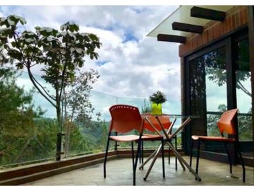 VENTA CASA CAMPESTRE ALTO DEL ESCOBERO - ENVIGADO