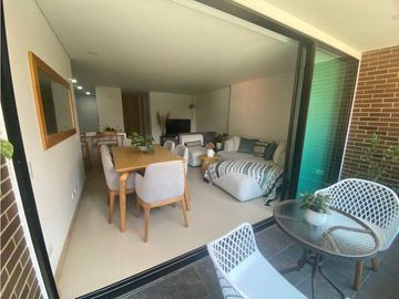 VENTA APARTAMENTO LAURELES