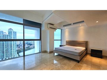 SE VENDE APTO EN GRAND TOWER - PUNTA PACIFICA - MODELO O