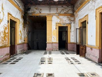 Casa en venta en el Centro de Puebla ¡Casona a sólo 4 calles del ZÓCALO de Puebla!