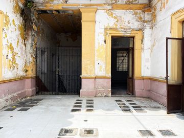 Casa en venta en el Centro de Puebla ¡Casona a sólo 4 calles del ZÓCALO de Puebla!