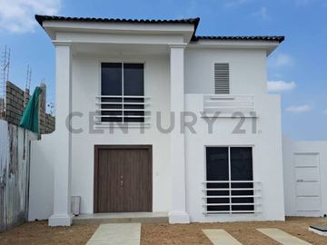 Venta Casa de Estreno en Isla CelesteBabor