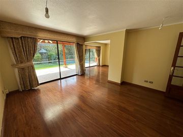 Casa en Venta en Excelente ubicación!! En Condominio!!