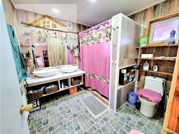 SE VENDE MARAVILLOSA PARCELA UBICADA EN CAYUMAPU VALDIVIA