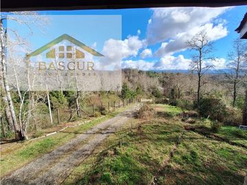 SE VENDE MARAVILLOSA PARCELA UBICADA EN CAYUMAPU VALDIVIA