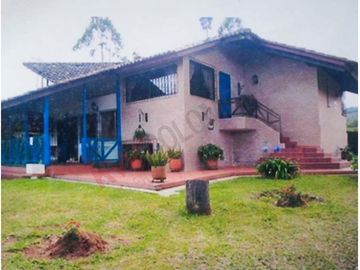 En venta Espectacular CASA CAMPESTRE
