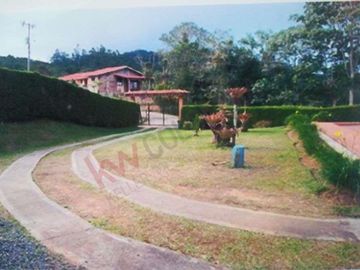 En venta Espectacular CASA CAMPESTRE