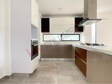 EXCELENTE CASA IDEAL PARA LA FAMILIA