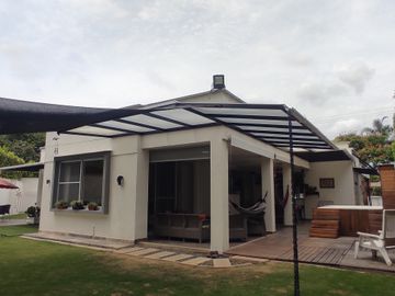 En Venta Casa Campestre En Ciudad Alfaguara, Jamundi