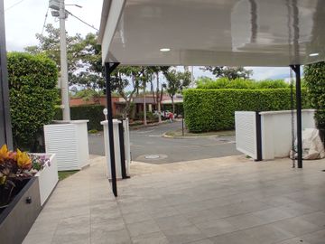 En Venta Casa Campestre En Ciudad Alfaguara, Jamundi