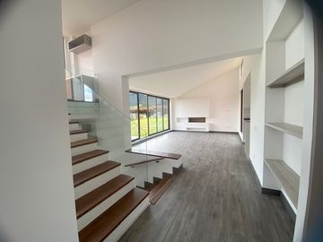 Arriendo - Casa Campestre Para Estrenar En Macadamia, La Calera