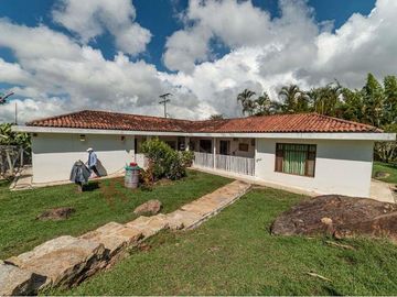 Espectacular Finca en venta en Fusagasugá