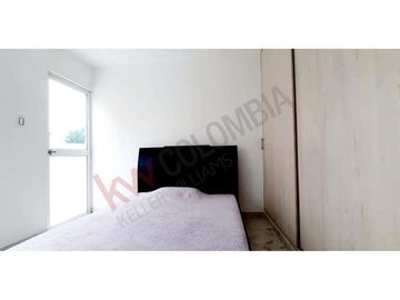 Vendo Casa de tres pisos en Conjunto Campestre Cerrado