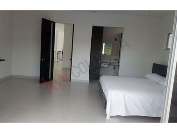 VENDO MAGNIFICA CASA ANAPOIMA