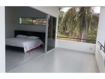 VENDO MAGNIFICA CASA ANAPOIMA
