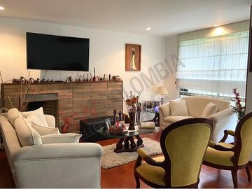 En Venta Apartamento Con Club House, En Mazuren