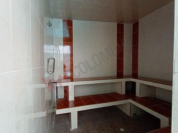 En Venta Apartamento Con Club House, En Mazuren