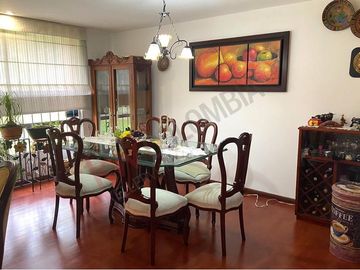En Venta Apartamento Con Club House, En Mazuren