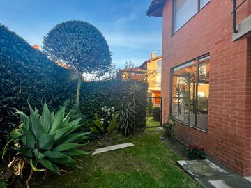 Vendo Casa Campestre Bifamiliar Conjunto Entre Chia Y Cajica