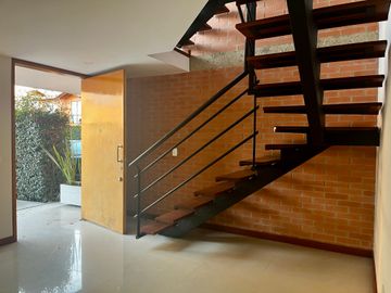 Vendo Casa Campestre Bifamiliar Conjunto Entre Chia Y Cajica