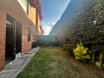 Vendo Casa Campestre Bifamiliar Conjunto Entre Chia Y Cajica