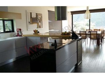 VENDO ESPLENDIDA CASA DE CAMPO EN LA CALERA