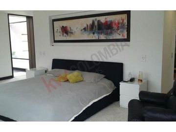 VENDO ESPLENDIDA CASA DE CAMPO EN LA CALERA