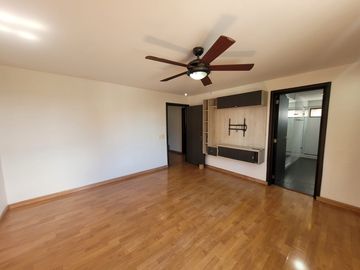 Vendo Clasico En Riomar Remodelado, 184m2