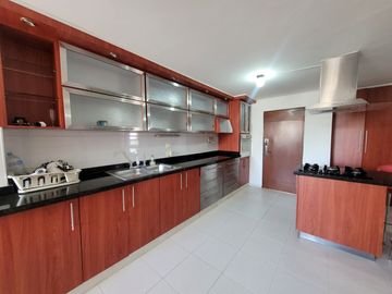 Vendo Clasico En Riomar Remodelado, 184m2