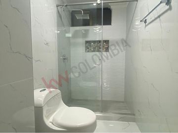 Venta Apartamento amplio, totalmente remodelado, San Patricio - Bogotá