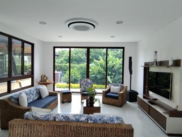 Espectacular Casa De Un Nivel En El Exclusivo Condominio El Peñon- Girardot