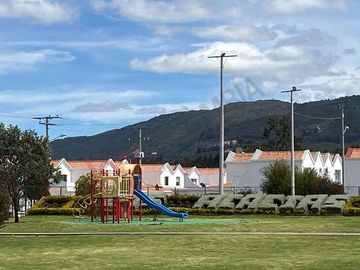 Vendo casa de un solo nivel en Conjunto Campestre en Zipaquirá