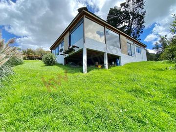 Lote Con 2 Casas Campestres En La Cumbre De Cajica