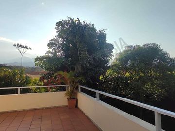En Venta Casa los Almendros, Pance, Cali