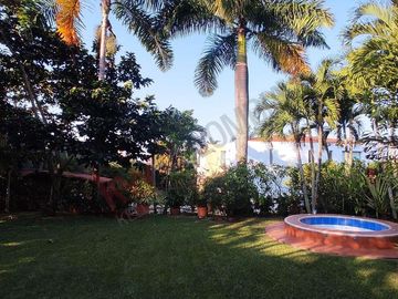 En Venta Casa los Almendros, Pance, Cali