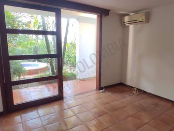 En Venta Casa los Almendros, Pance, Cali